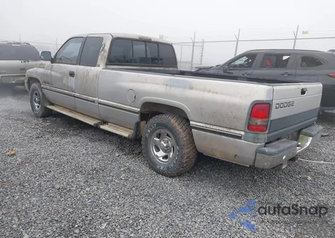 1997 Dodge Ram 1500 St z USA, uszkodzony, nr VIN 3B7HC13Z2VG822408